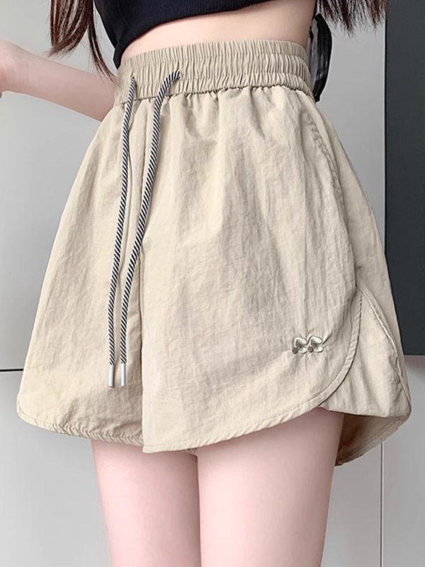Ice Silk Quick-Drying Wide-Leg Shorts for Women, Summer Petite Plus Size Casual Yoga Hot Pants, High-Waisted Cargo Sports Pants