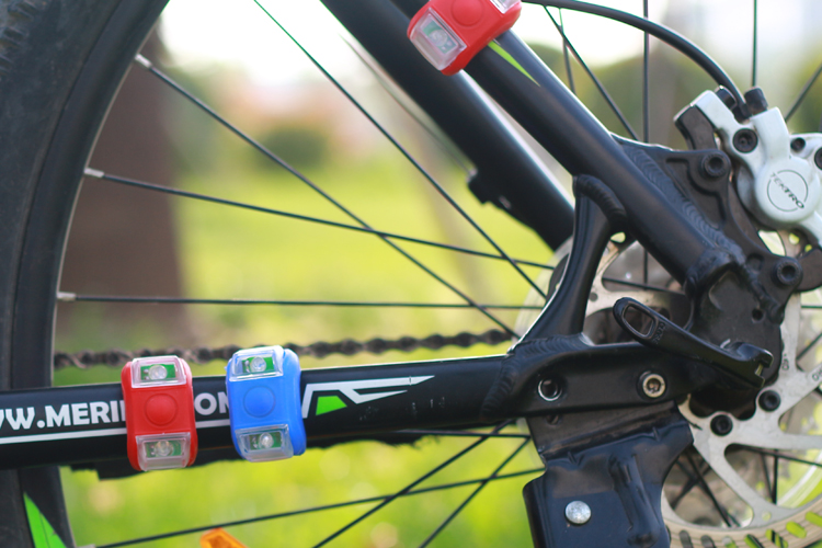 Lumière vélo DUUTI - Frog Lumières - Ref 2400348 Image 16