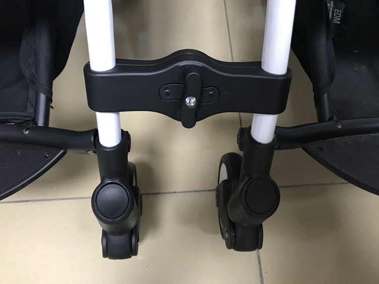 universal stroller connector