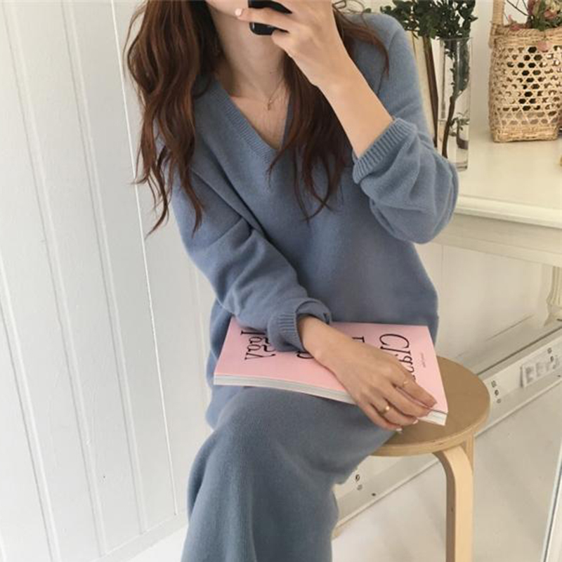 Mùa thu phụ nữ 2018 new chic Hàn Quốc dài tay đan đầm lỏng mỏng V-Cổ áo len dài váy thủy triều váy trắng