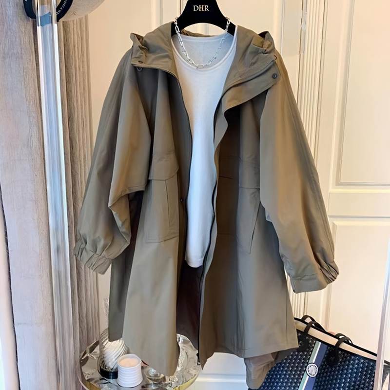 Lined, Niche Japanese-Style Loose Casual Cocoon Double-Pocket Patchwork Hooded Mid-Length Trench Coat for Women, Suitable for Spring and Autumn Lined, Niche Japanese-Style Loose Casual Cocoon Double-Pocket Patchwork Hooded Mid-Length Trench Coat for Women, Suitable for Spring and Autumn