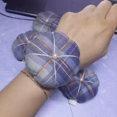 (Actual) Handmade original plaid pumpkin needle prick needle insert needle bag lace elastic band Cotton