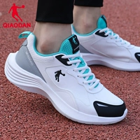 0222f Белый, синий и зеленый [поверхность кожи]