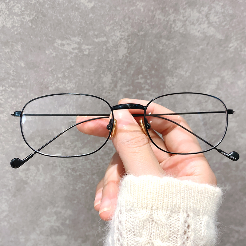 Golden Silk Art Retro Eye Frames Tide Men And Women's Square Metal Thin Side Spectacle Frame Flat Light Can Be Matched with Myopia Glasses