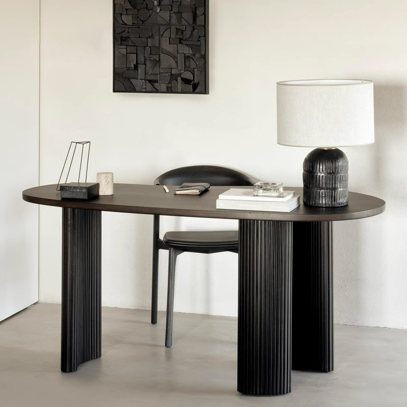 Italian Minimalist Solid Wood Desk Wabi-Sabi Style Simple Writing Desk Nordic Modern Workbench Designer Irregular Table