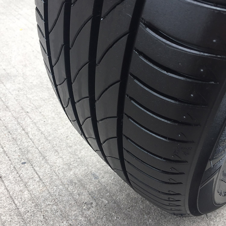 Lốp xe ô tô Michelin 3ST 215 / 55R16 phù hợp với Volkswagen Magotan Passat Audi A4 Ford thắng - Lốp xe lốp ô tô cũ