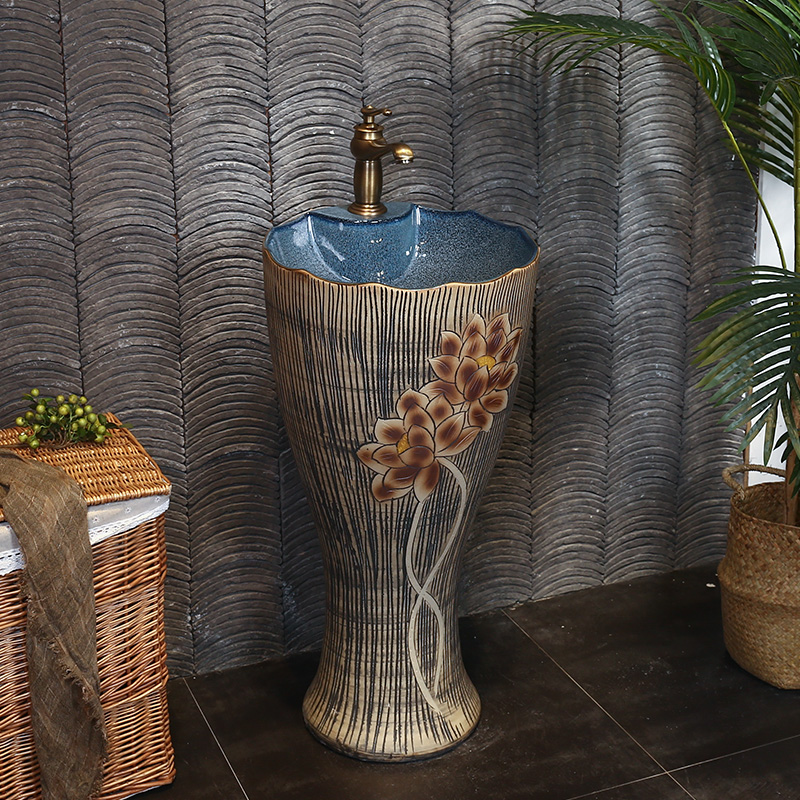 Retro ceramic column basin integrated basin ground pillar lavabo archaize is suing villa pillar type lavatory