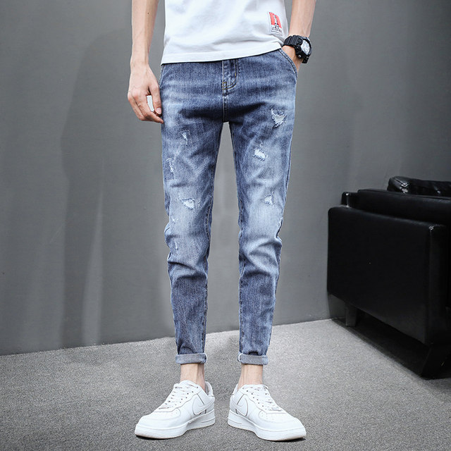 Ripped jeans ຍີ່ຫໍ້ trendy ຂອງຜູ້ຊາຍ slim fit ຕີນຂະຫນາດນ້ອຍ 2024 summer ບາງໆແບບເກົາຫຼີ trendy elastic casual pants ເກົ້າຈຸດ