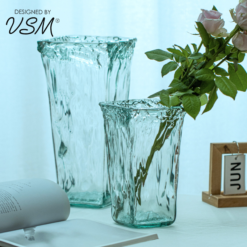 Spanish Imported Vase Ornaments for Living Room Flower Arrangement, Transparent Glass Art, High-End Lily Flower Hydroponic Vessel