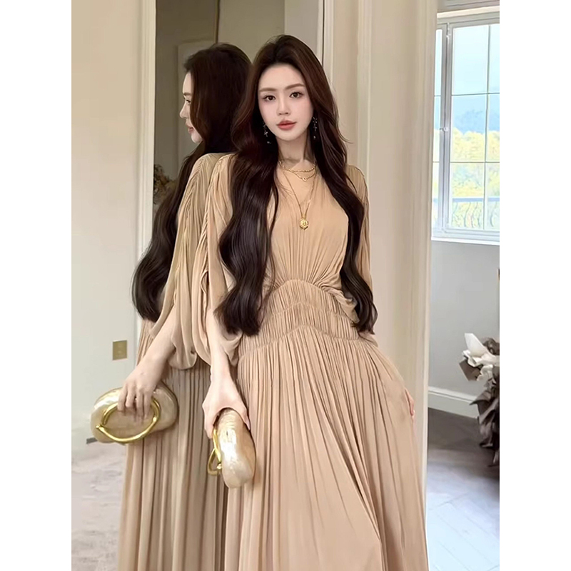 Reve Amour French Gentle Style Pleated Waist Long Skirt 2026 Summer Retro Bat Sleeve Elegant Dress for Women Reve Amour French Gentle Style Pleated Waist Long Skirt 2026 Summer Retro Bat Sleeve Elegant Dress for Women
