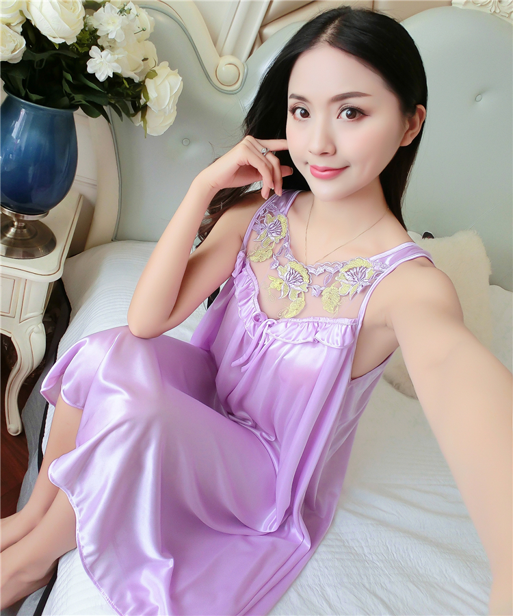 Nightdress nữ mùa hè sexy Hàn Quốc phiên bản của băng lụa ren đồ ngủ ngắn tay lụa lụa phần mỏng lỏng kích thước lớn ăn mặc đỏ