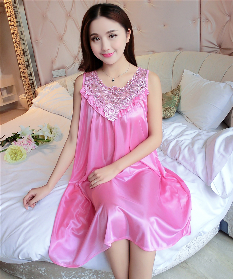 Đồ ngủ của phụ nữ mùa hè ngắn tay lỏng kích thước lớn băng lụa nightdress không tay chất béo M200 kg lụa sexy dây đai váy