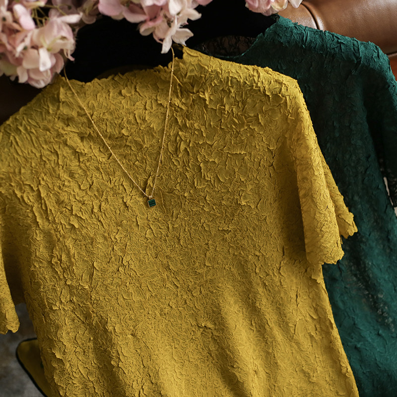 In addition to good-looking - but also special fashion Western-style textured short-sleeved top women's Xia micro-transparent high-elastic T-shirt