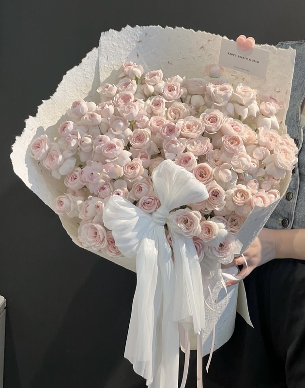 Fairy's Kiss Multi-Head Rose Flowers for Girlfriend's Birthday and Anniversary, Nationwide Flower Delivery in Guangzhou