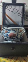 Spring Breeze Xiangyu Blue and white underglaze with red branches and a large bowl style bowl Blue and white underglaze with red branches and branches The owner