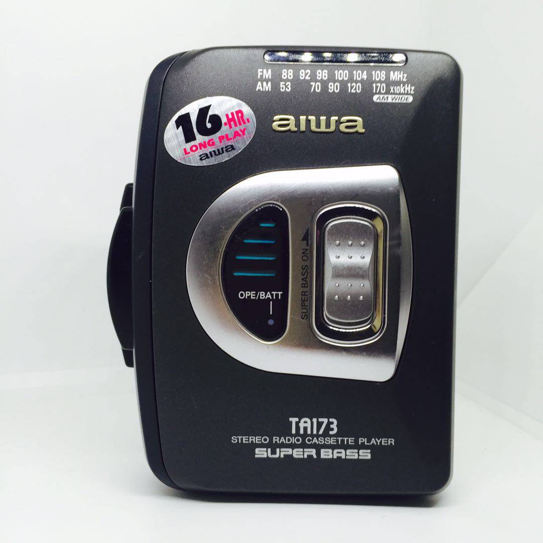 Aiwaaiwa TA173 English tapes with body listening function intact FM AM Heavy bass 99 Almost new