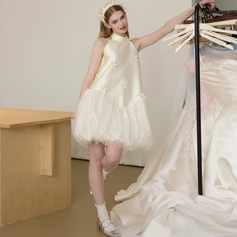 French-Style Halter Neck Light Wedding Dress for Petite Brides, High-End Maternity Dress for Plus-Size Women, High-Waisted Short Dress for Marriage Registration