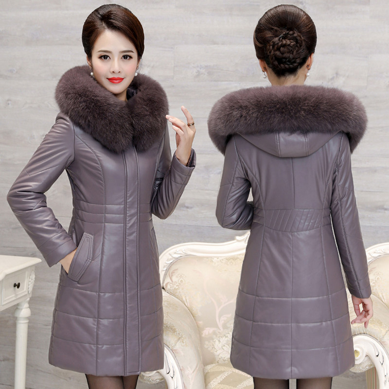 Middle-aged and elderly women's leather coat thickened large size mother's wear leather down jacket women's mid-length slim fox fur collar coat