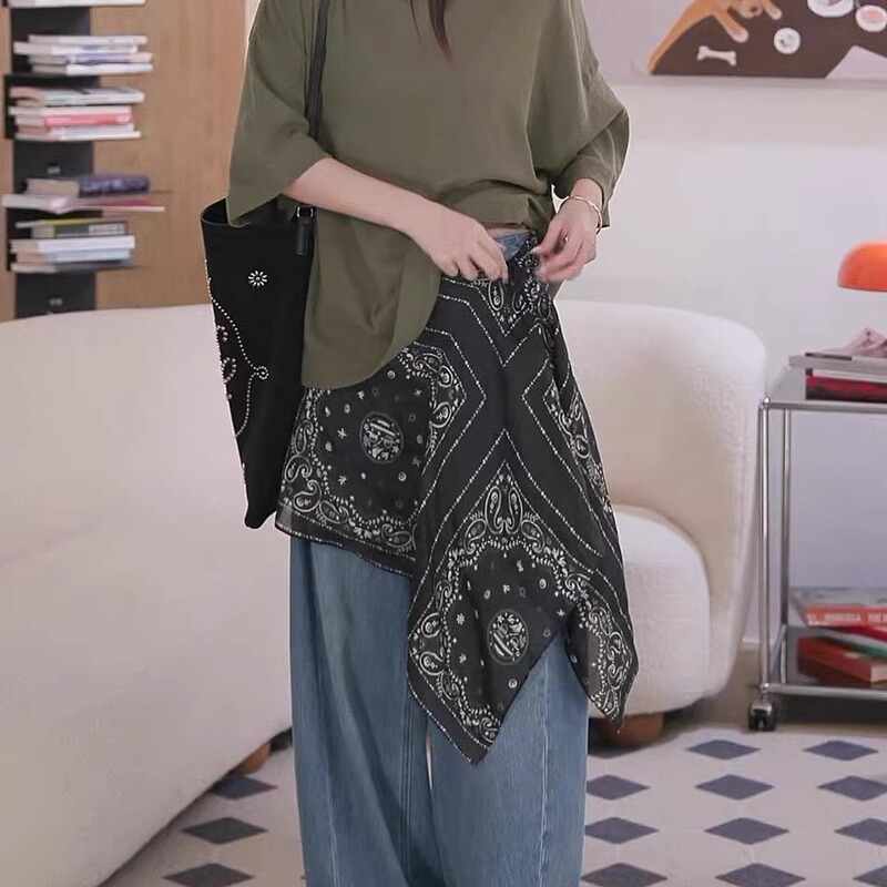 [in Stock] Layering Essential: Positional Print Side Tie Skirt with Draped Hem