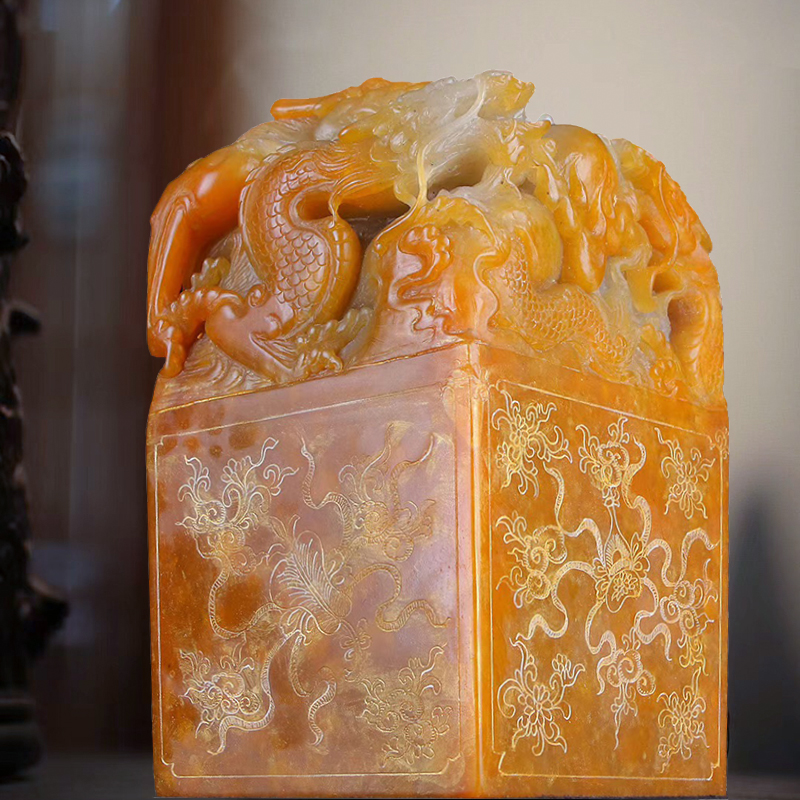 2021 Natural Shoushan stone ornaments Furong rough stone hand carved seal pendant hand handle gifts town house lucky