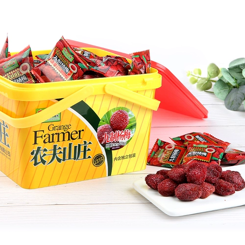 农夫山庄 Девять -системная подарочная коробка Bayberry Установлена ​​620G Honey 饯 饯 蜂 杨 Свежая купольная закуска небольшая упаковка