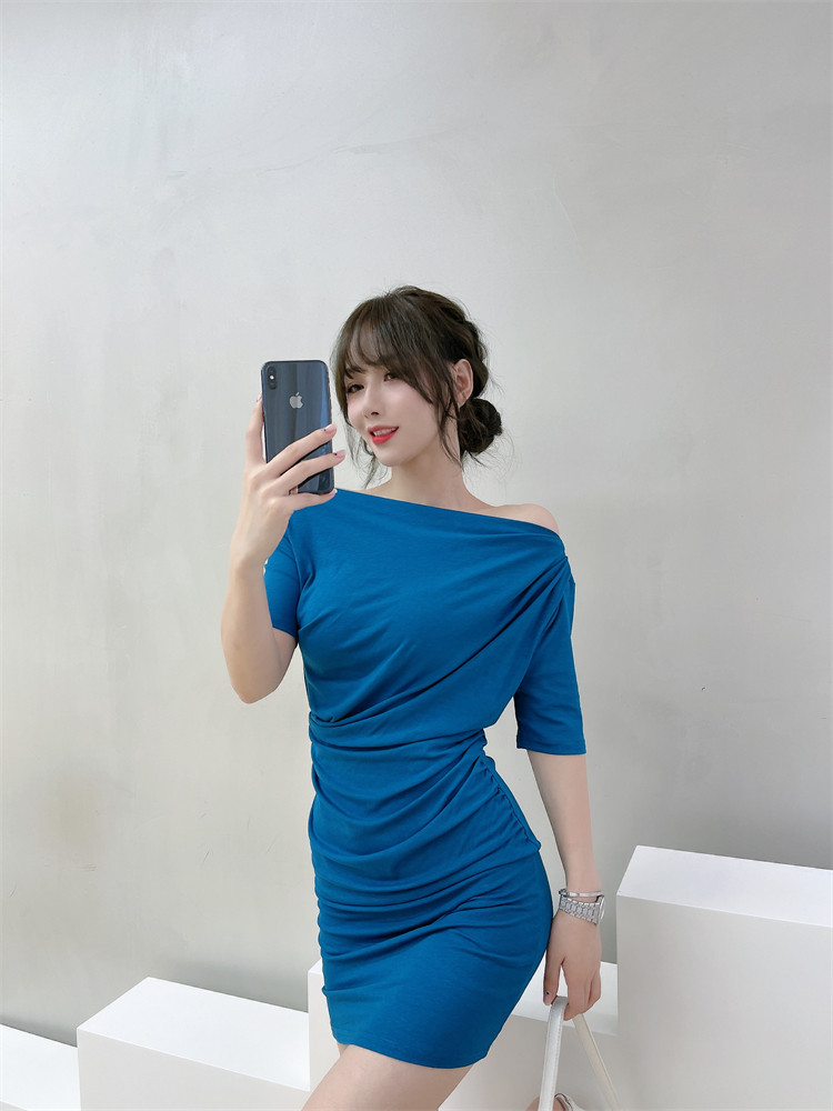 JUSTCC Kaka women's official flagship self-cultivation and thin one-shoulder two-wear dress female net red with the same style