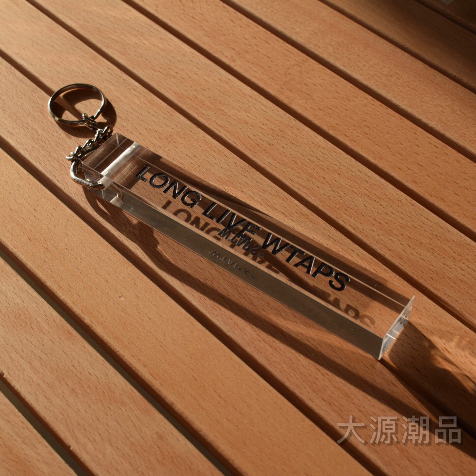 товар из китая 折扣现货wtaps 315/key holder.acrylic long live水晶钥匙扣挂件