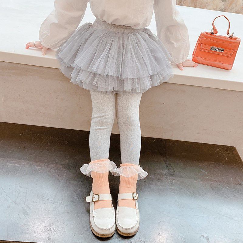 Girl's inside lap pants 2022 spring slim fit fake two dress pants spring dress splicing mesh veil little girl fluffy skirt outside