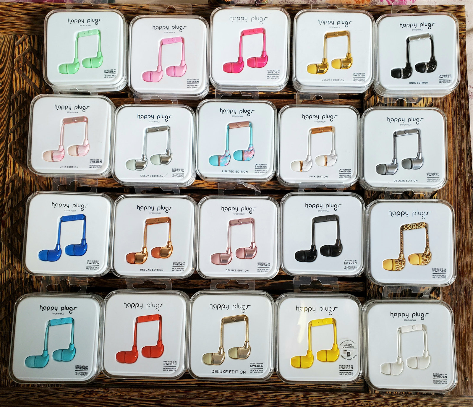 happy plugs In-Ear wire-controlled in-ear call mobile phone headset Swedish light luxury trendy brand with good vocals