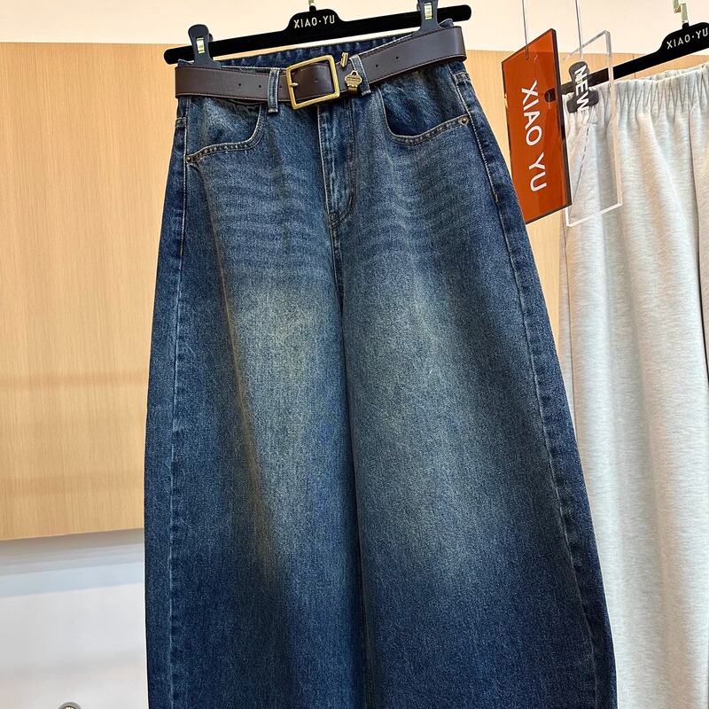 High-End European Autumn New Vintage Fashion Gradient Washed Denim Pants with Belt, Loose Scimitar Wide-Leg Pants for Women