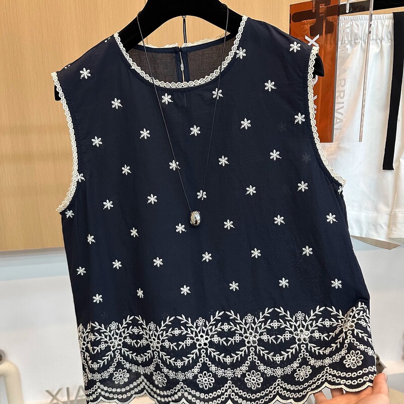 High-End European Summer New Design Niche Retro Floral Embroidery Round Neck Sleeveless Vest Shirt Top for Women