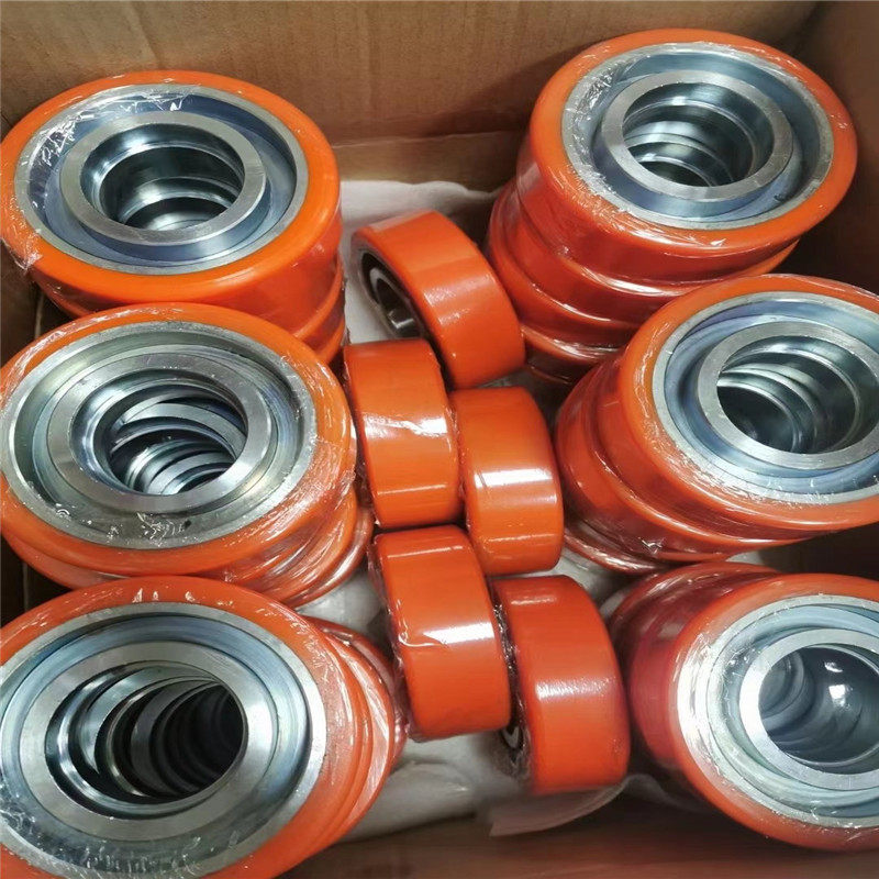 Factory stainless steel coated roller rubber wheel wear-resistant PU rubber rubber silicone polyurethane rubber roller unpowered roller roller