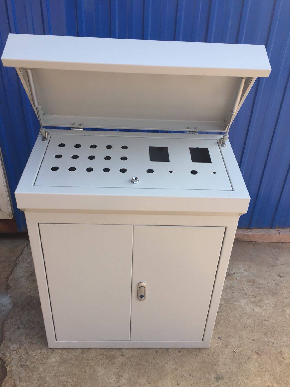 Bevel new rain-proof operating table electric cabinet outdoor waterproof console manufacturer direct marketing support customisation-Taobao