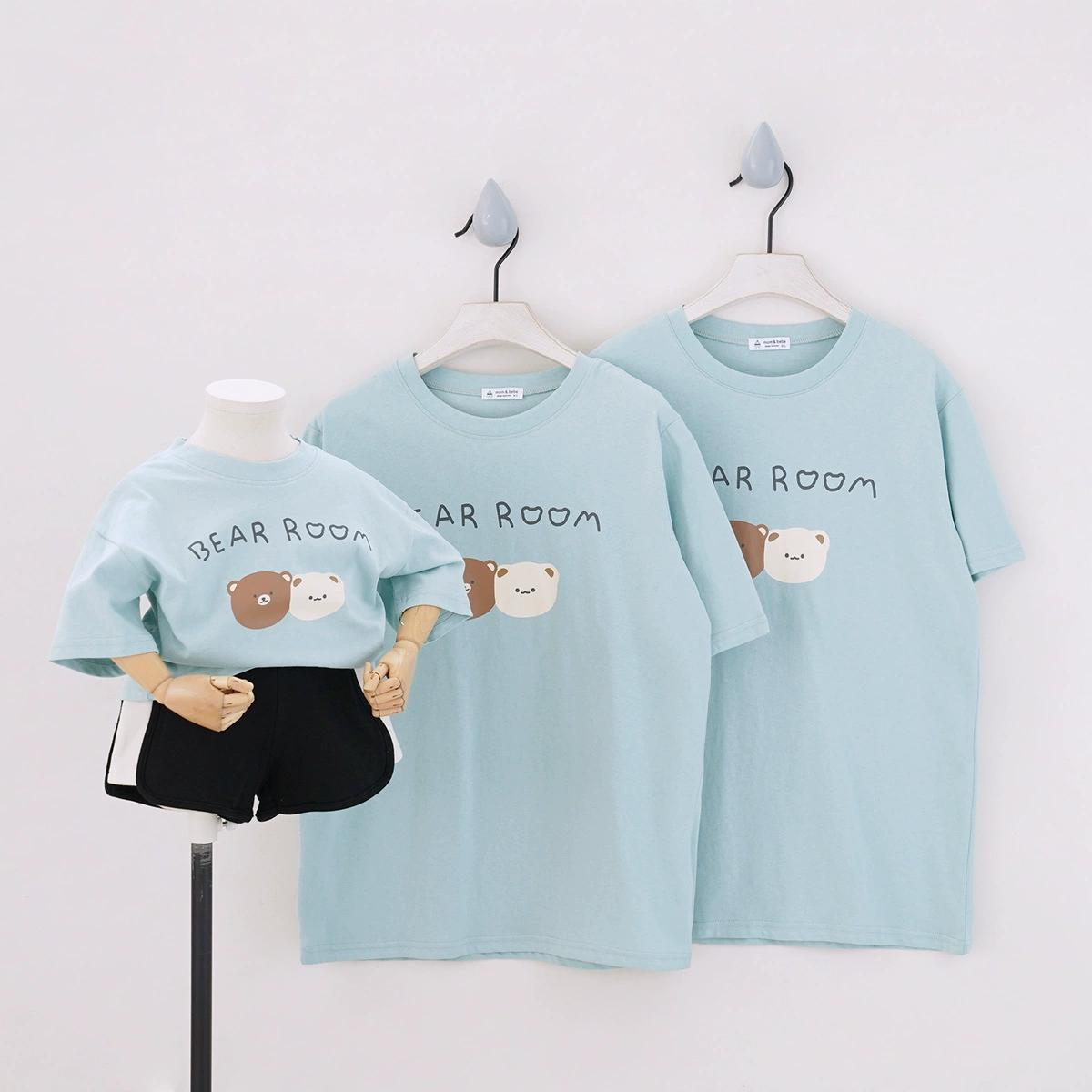 Năm 2020 mùa hè mới Hàn Quốc Mombebe lưới màu đỏ thuần cotton áo thun ngắn tay phụ huynh-trẻ em mặc nhóm mẫu giáo - Trang phục dành cho cha mẹ và con