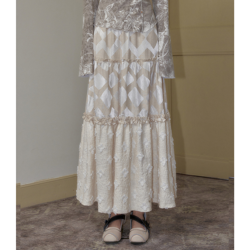 Senself Original Design Women's Skirt Beige Retro Lace Pleated Cotton and Linen Cake Skirt Long Skirt Autumn and Winter