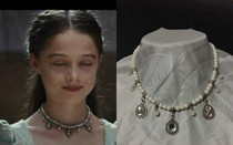  Snow White and the hunter The same pearl rhinestone alloy necklace Sweet cute accessories Young princess necklace