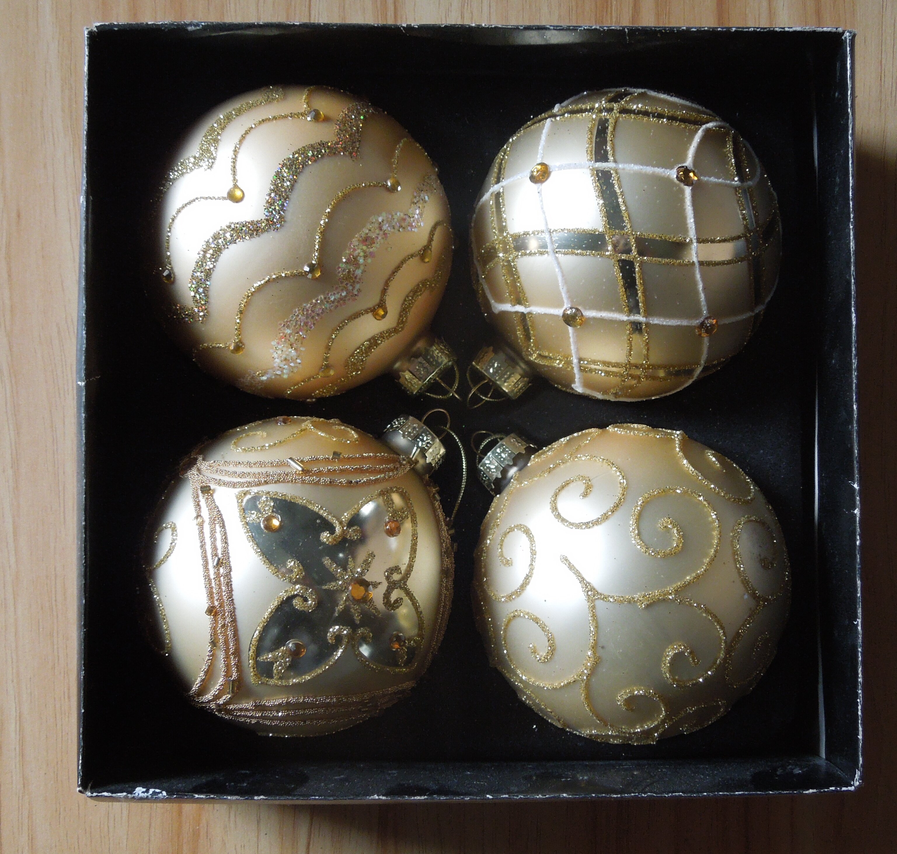 Fog gold ball gold powder explosion grid Christmas stained glass ball pendant Christmas tree ornament gifts