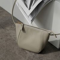 New fashionable and trendy genuine leather first-layer cowhide, versatile, simple, lightweight and casual dumpling bag, one-shoulder cross-body bag for women