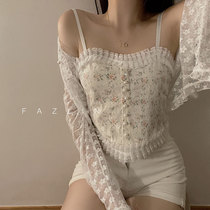 2022 Exploits Style Harness Harness Vest Female Lace Pure Desire Wind Shattering Flowers Inner Hitch Bottom Girl Summer Wear With Chest Cushion