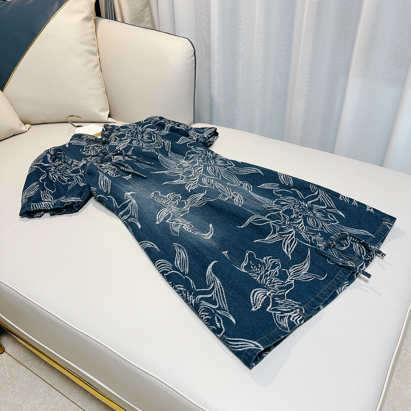 Retro small design cheongsam, elite denim dress, trend of season, light style Retro small design cheongsam, elite denim dress, trend of season, light style