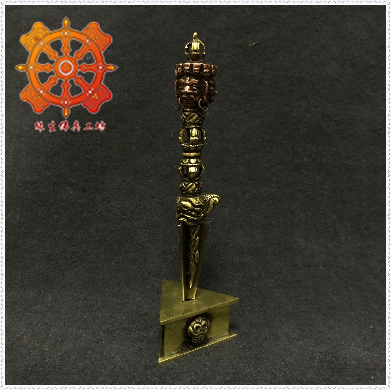 Buddhist Buddhist Puba Fan Machinery Nepal Copper under the Iron Diamond Capricorn pestle pestle pestle base