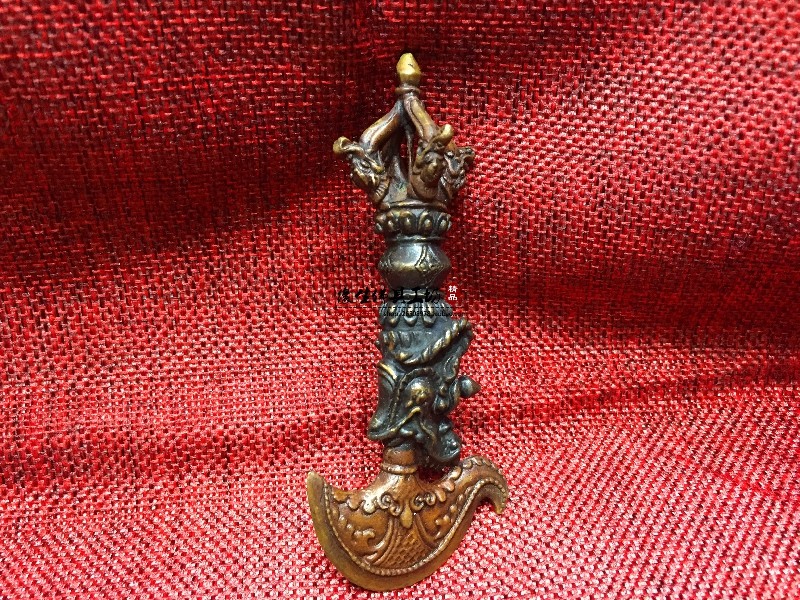 Edge life Buddha Tibetan Buddhism Tibetan Artisanal Pure Bronze Dragon Head King Diamond Dippestle King Kong Evetle Downpestle Pestle