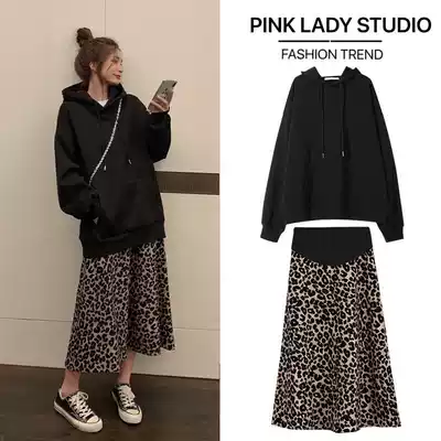 Pregnant women autumn fashion set Net Red foreign pie hooded pregnant women's sweater belly skirt pregnant women's two-piece set