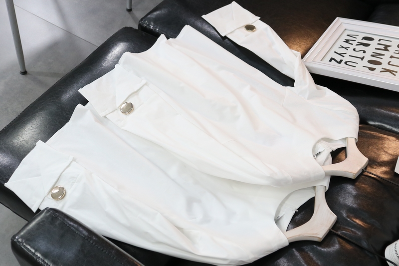 Áo có hương vị Hồng Kông C 22 khí chất cotton đa năng chạm đáy áo dài tay Áo sơ mi trắng nữ form rộng tay dài