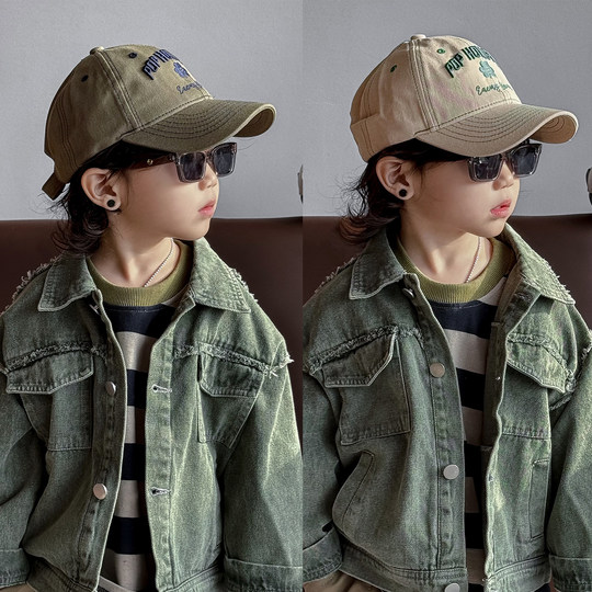 Neue bestickte Kinderhüte im koreanischen Stil für Jungen und Mädchen im Frühling und Herbst, vielseitige Baseballmützen, Sommersonnenschirme und Schirmmützen, trendig