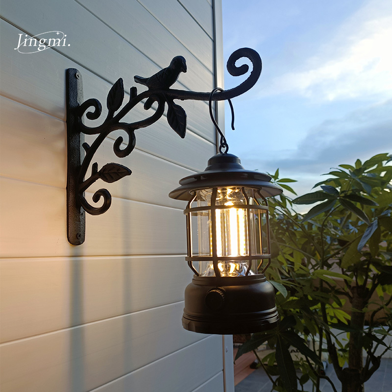 Vintage-Style Bird Wall Hook Cast Iron Outdoor Courtyard Iron Art Decoration Wall Decor Wind Chime Hanging Basket Lantern Hanger