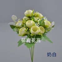 Молоко белое