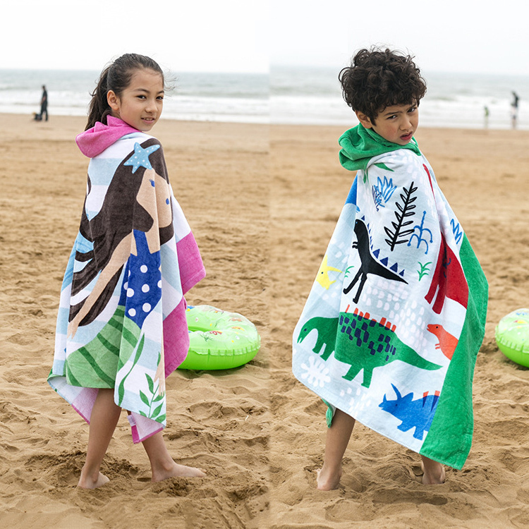 Cartoon Hooded Bath Towel, Pure Cotton, Absorbent, Quick-Drying, Wearable Bathrobe for Children, Beach Towel, European and American Style Cape Cartoon Hooded Bath Towel, Pure Cotton, Absorbent, Quick-Drying, Wearable Bathrobe for Children, Beach Towel, European and American Style Cape