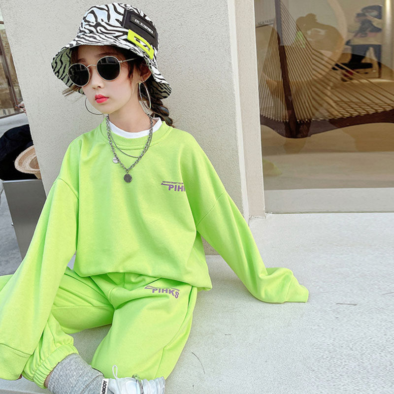 Girl Spring Autumn Clothing Suit 2021 New Foreign Pie CUHK Child Cover Head Casual Blouse Casual Sports Thick Cotton Pants Two Sets Tide