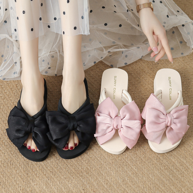 Bow-Knot Slippers for Women, Summer 2025 New Style, Fashionable Thick-Soled Slip-Ons, Suitable for Outdoor Wear, Water-Resistant, Beach Vacation Sandals Bow-Knot Slippers for Women, Summer 2025 New Style, Fashionable Thick-Soled Slip-Ons, Suitable for Outdoor Wear, Water-Resistant, Beach Vacation Sandals